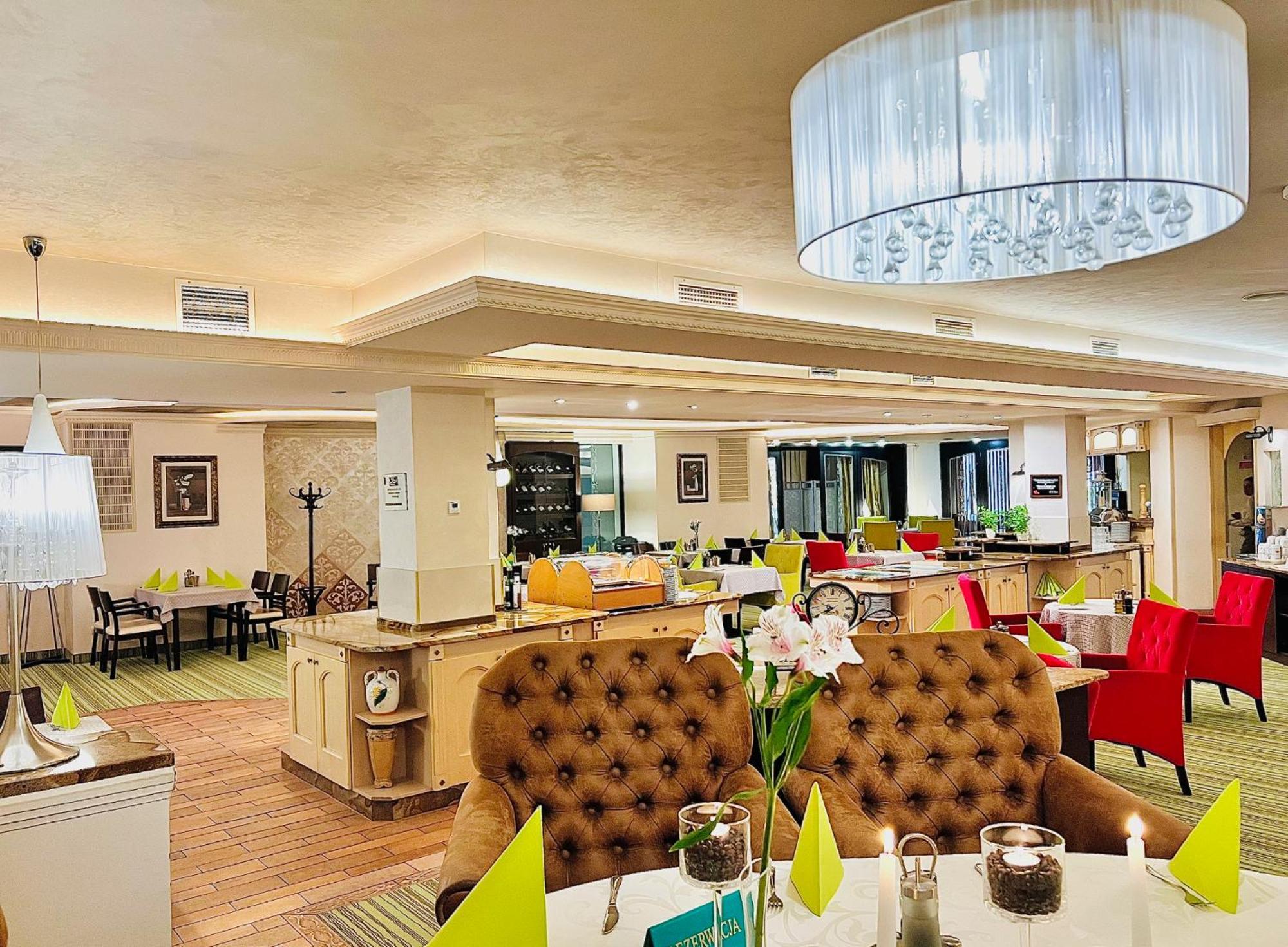 Papuga Park Hotel Wellness Marrakesz & Spa Bielsko-Biała Exterior foto
