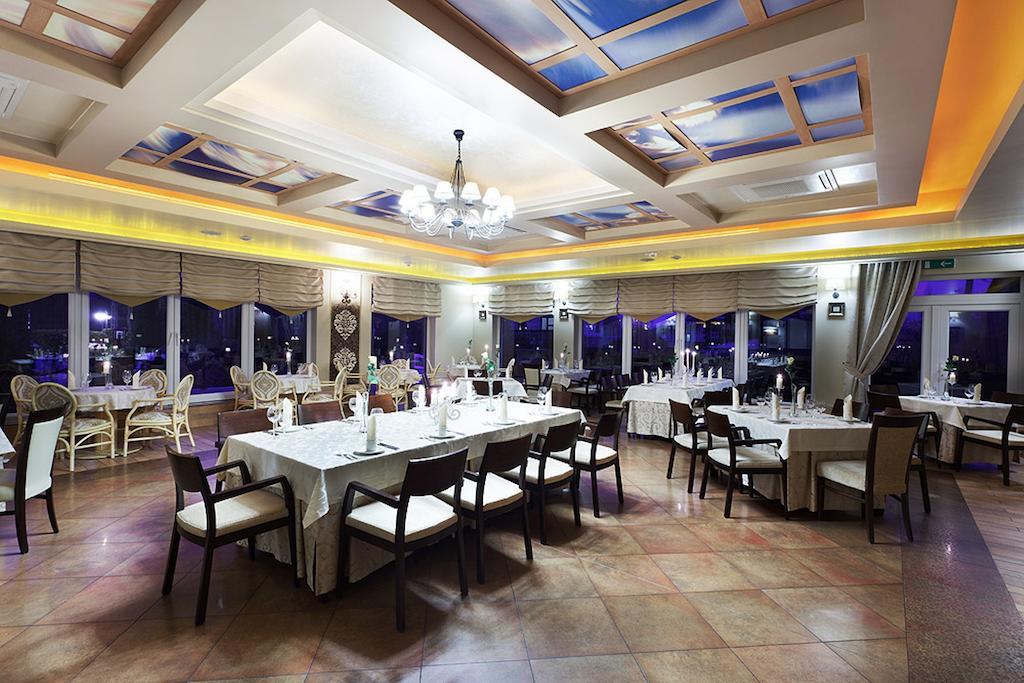 Papuga Park Hotel Wellness Marrakesz & Spa Bielsko-Biała Exterior foto